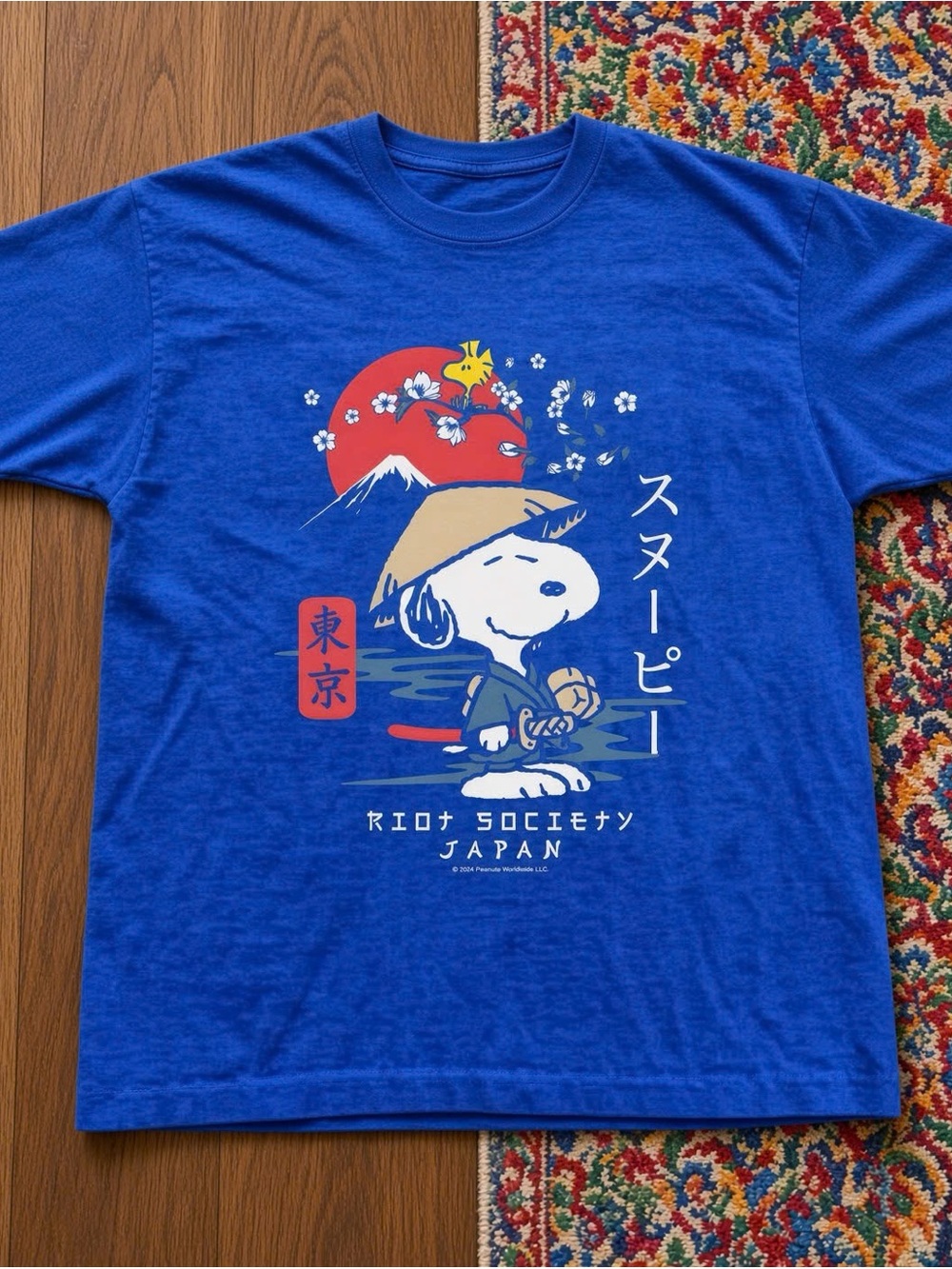 Gildan Royal Blue Snoopy Japan Graphic Tee